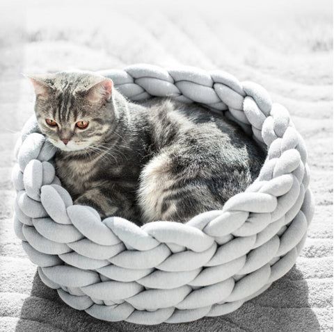 round shape hand made cat bed in gray color