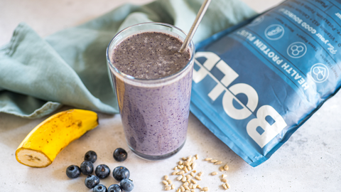 bold blueberry Smoothie finished with bag