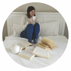 A cosy reader blog profile photo