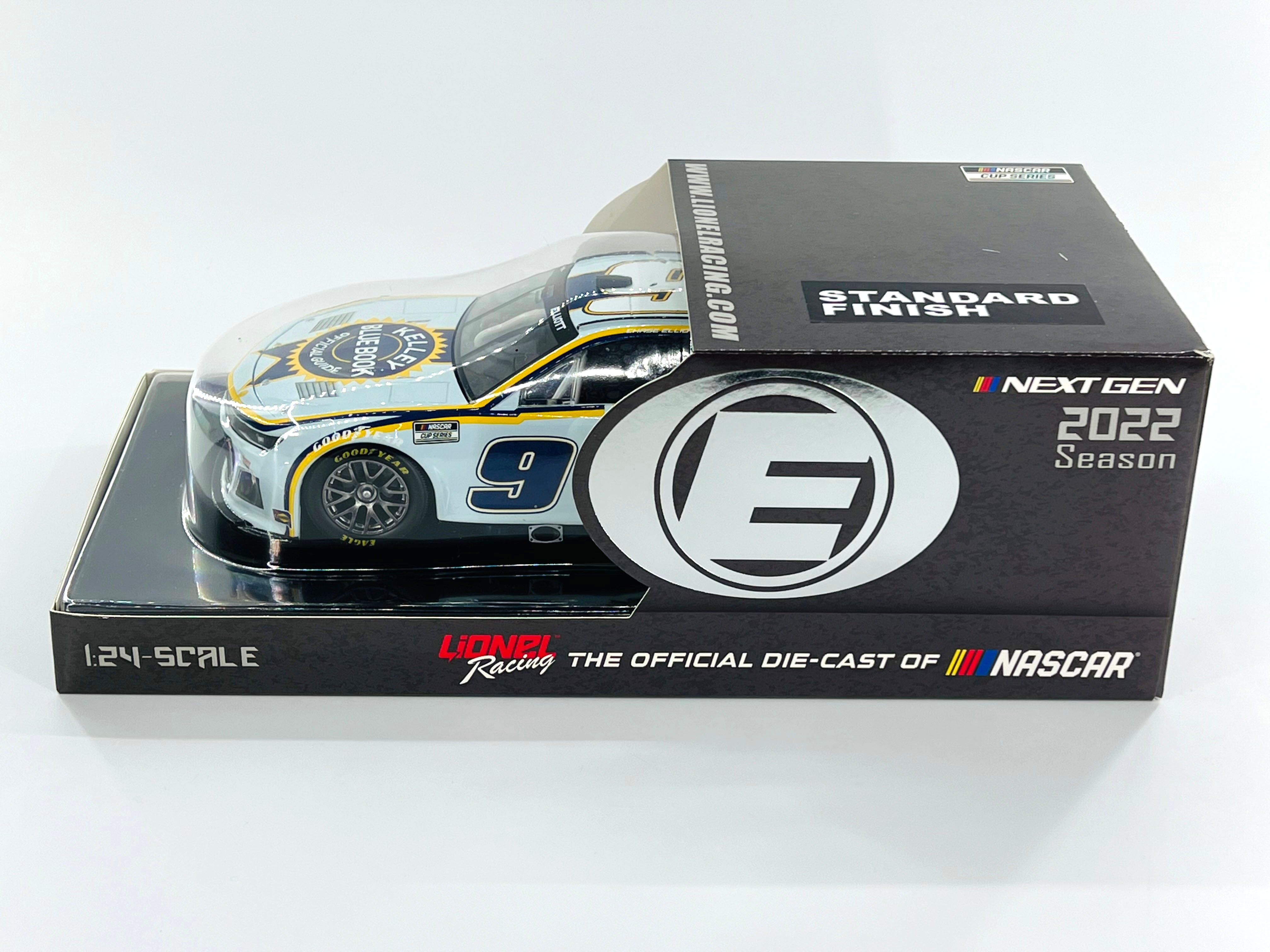 Chase Elliott 2022 NAPA / Nightvision 1:24 Elite Nascar Diecast