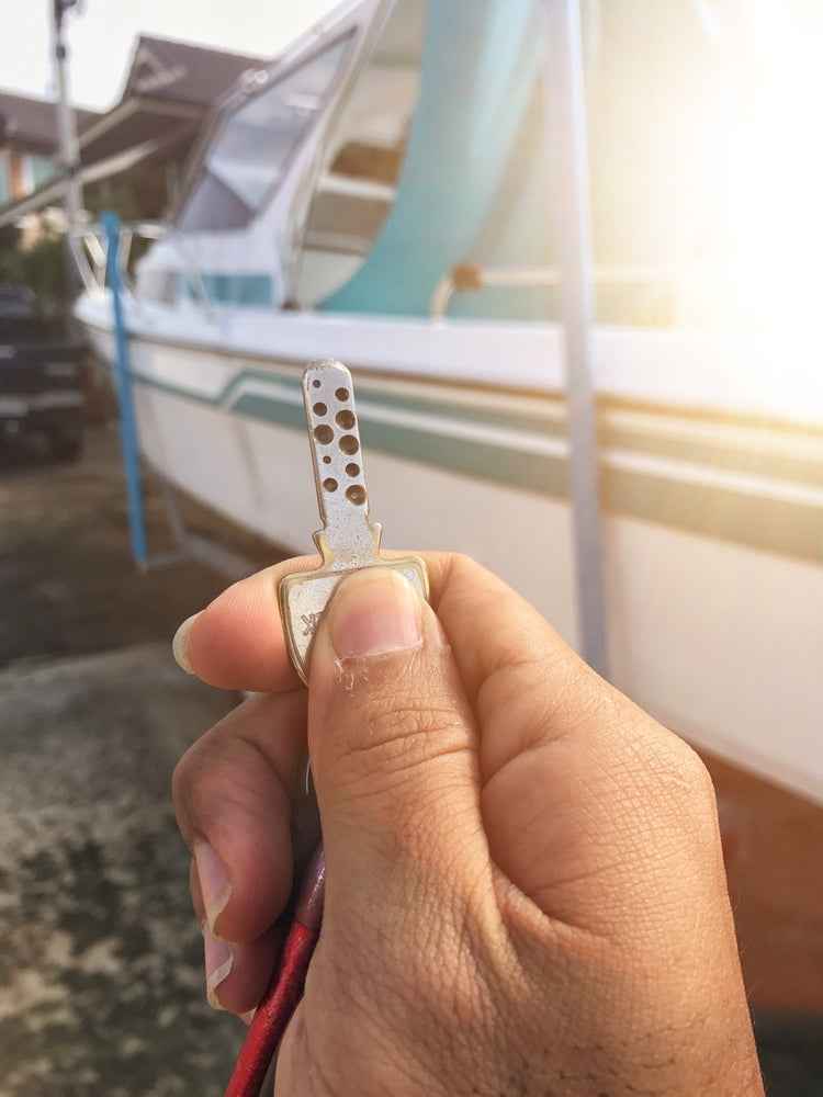 10 Best Gifts for a Boat Owner