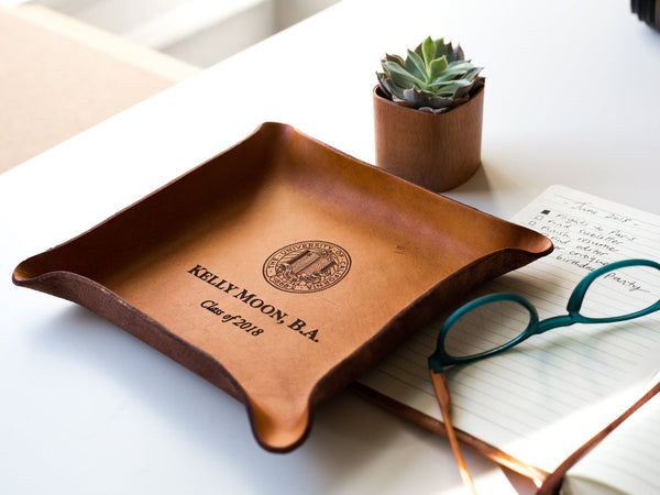 Customized leather tray for high students