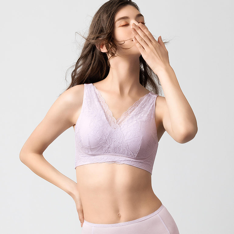 8 Best Sleep Bras You Can Wear All Day If You Want To