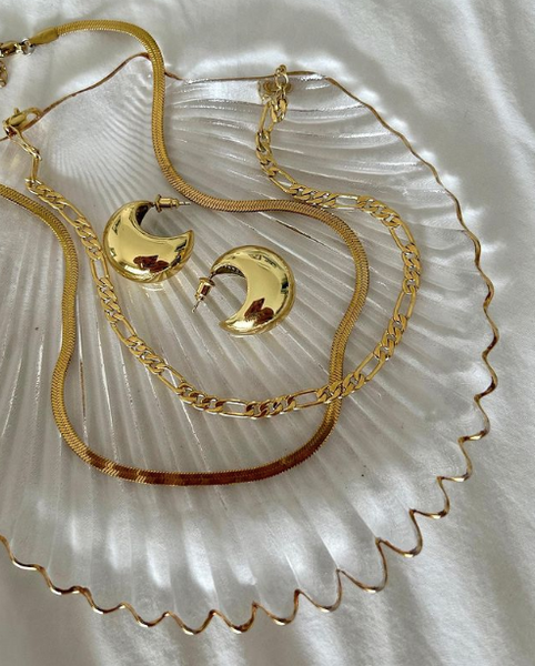 chunky gold hoops with matching jewelry