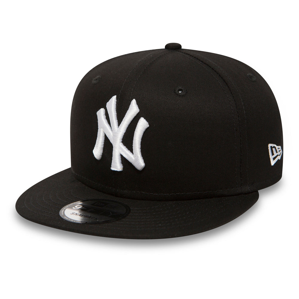 all white yankees snapback