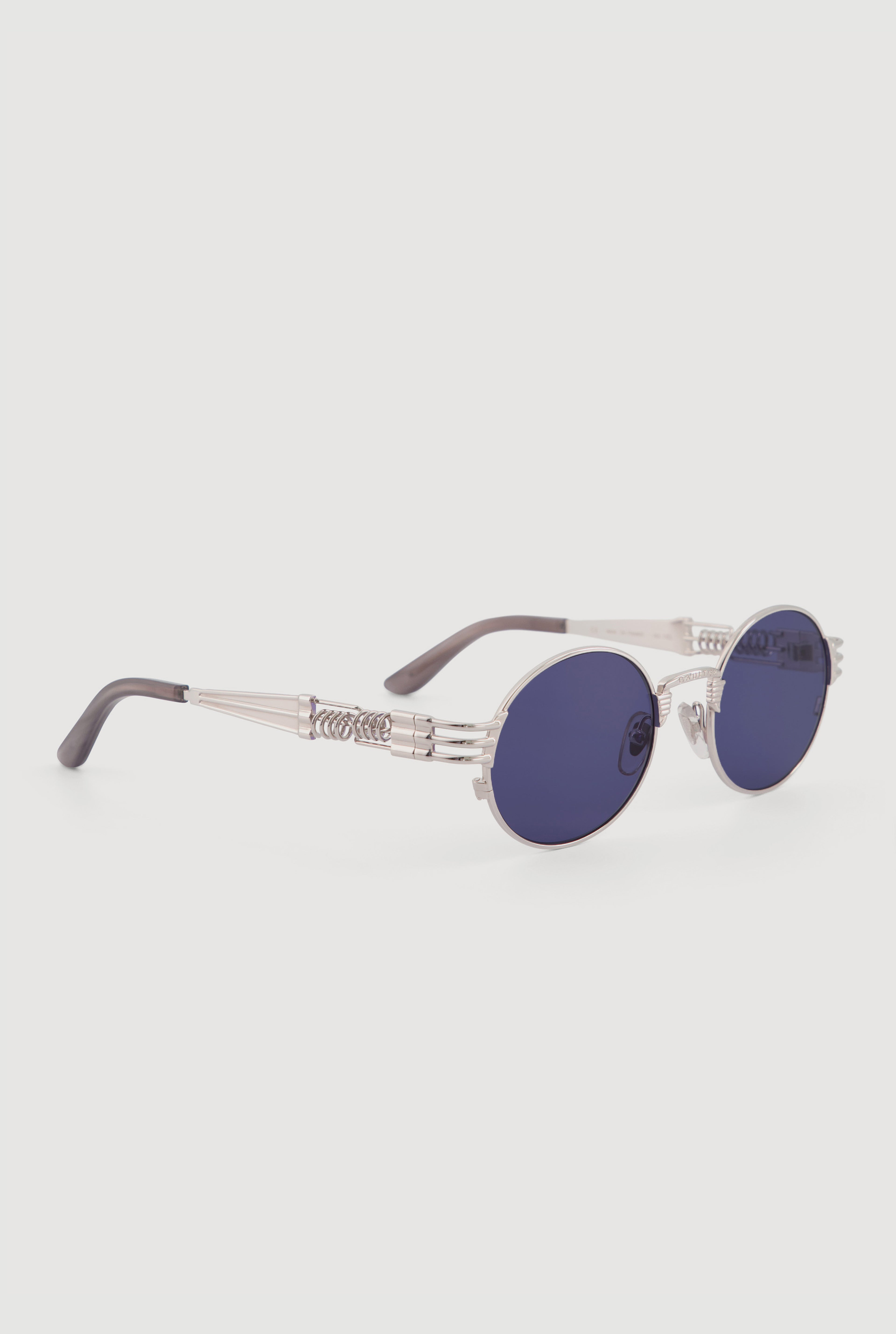 The Silver 56-6106 Sunglasses