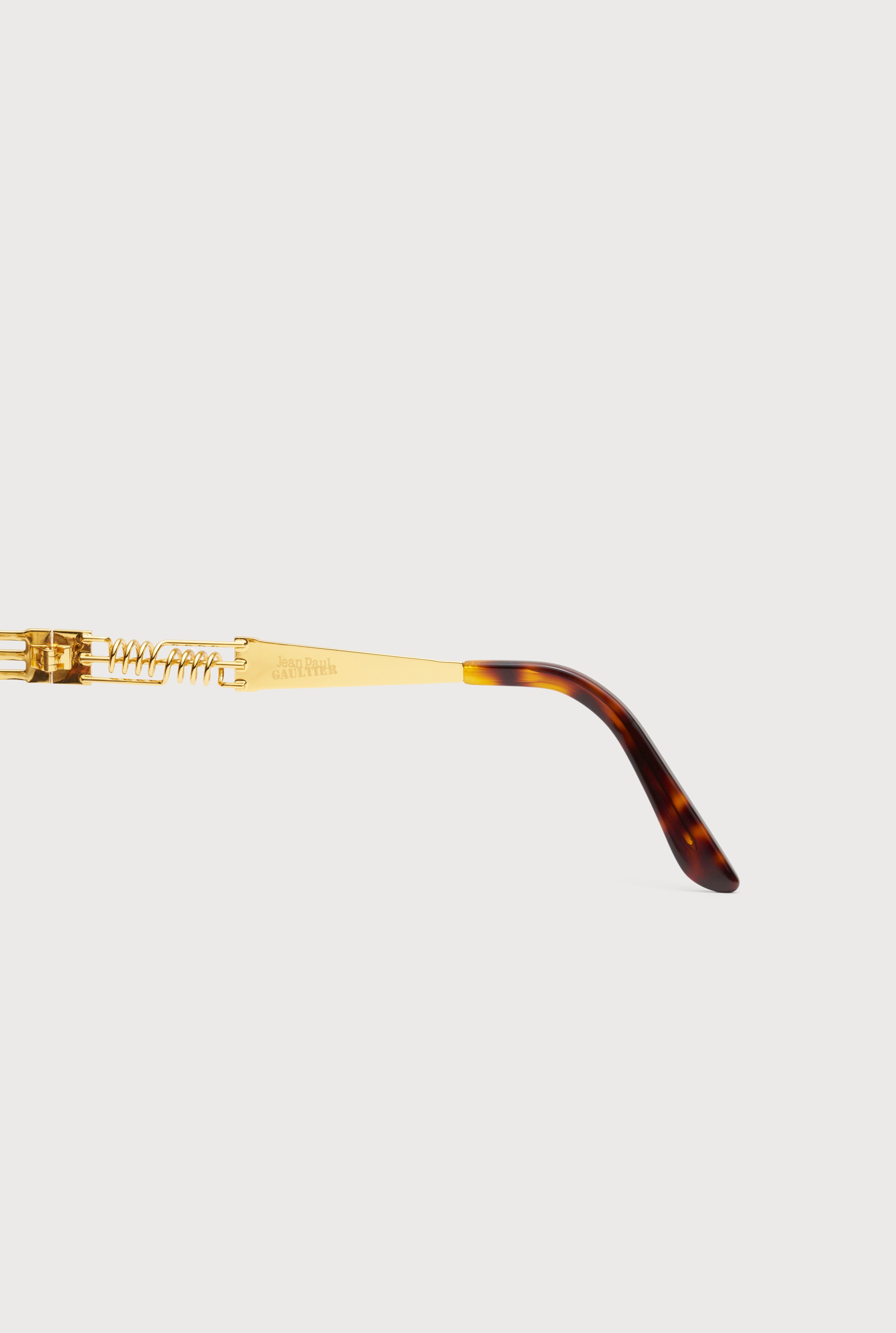 The Gold 56-6106 Sunglasses