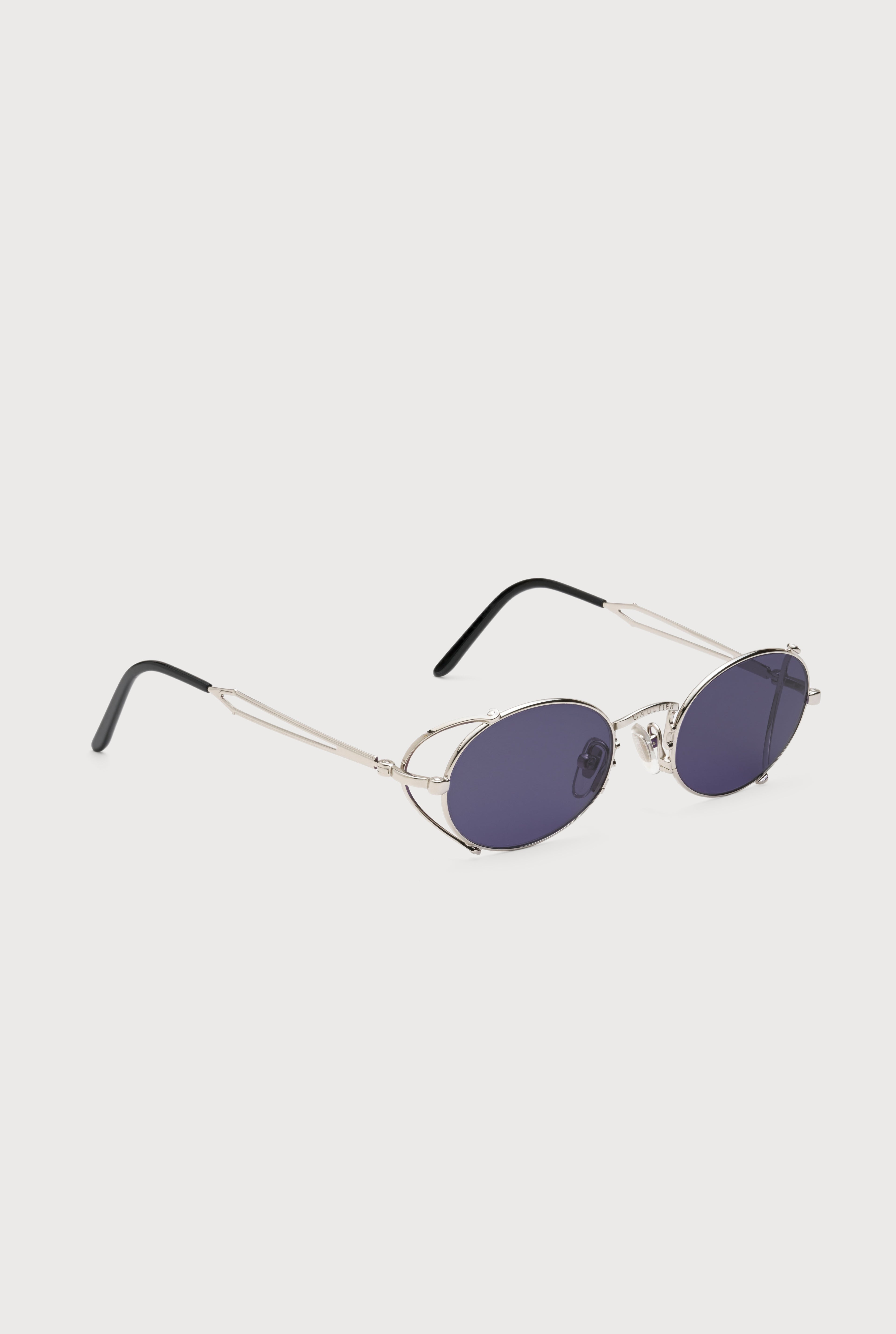 The Silver 55-3175 Sunglasses