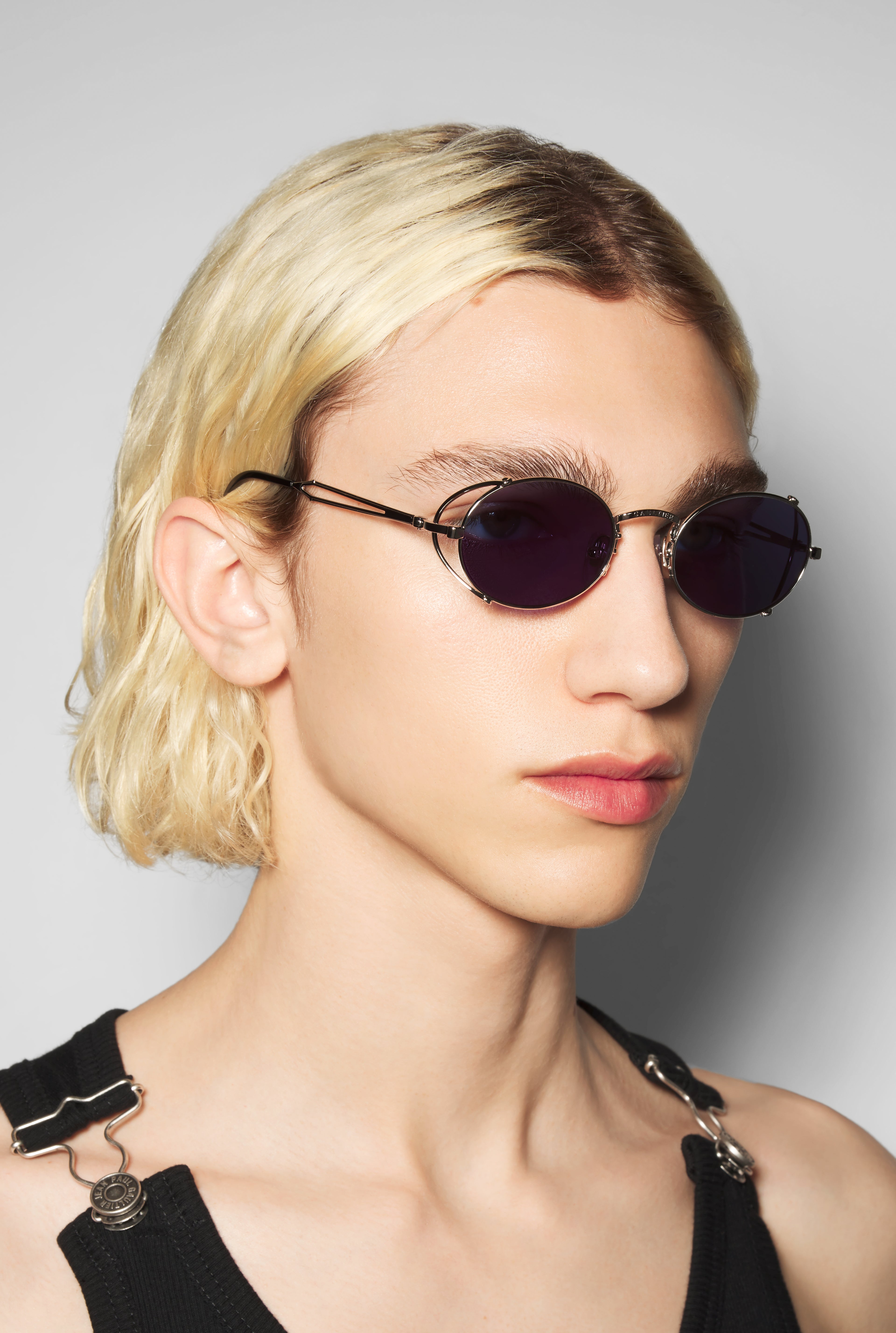 The Silver 55-3175 Sunglasses