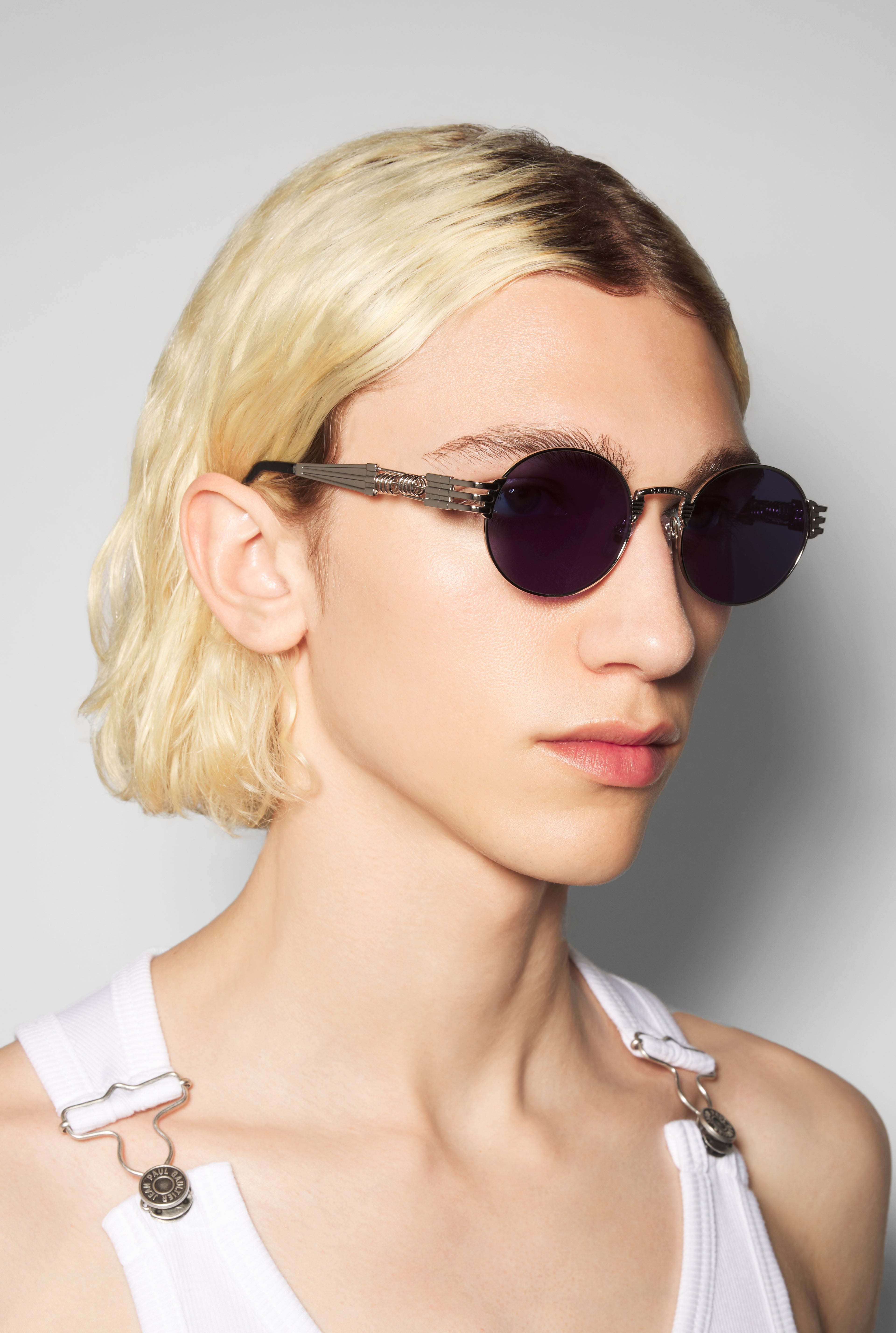 The Silver 56-6106 Sunglasses