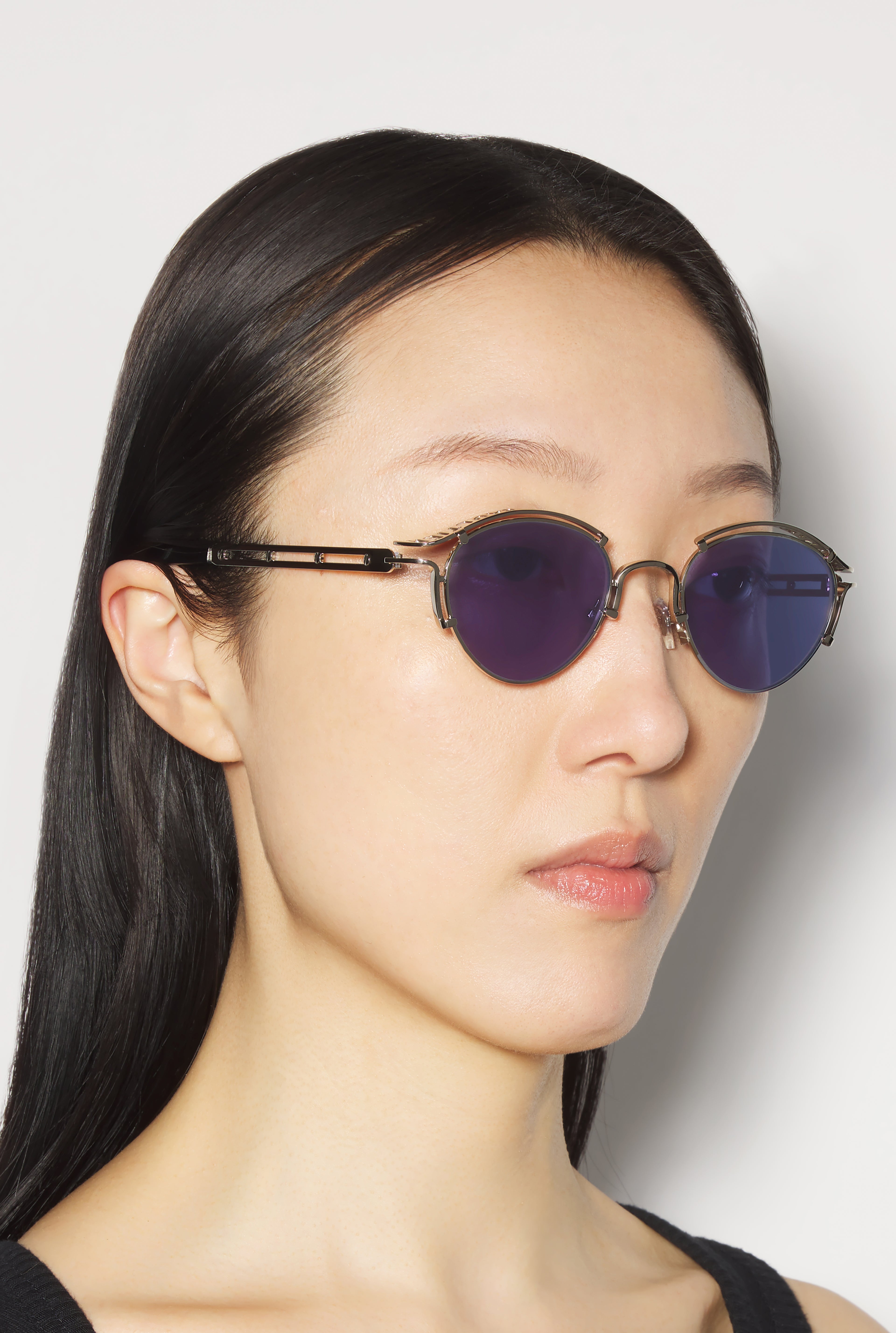 The Silver 56-5102 Sunglasses