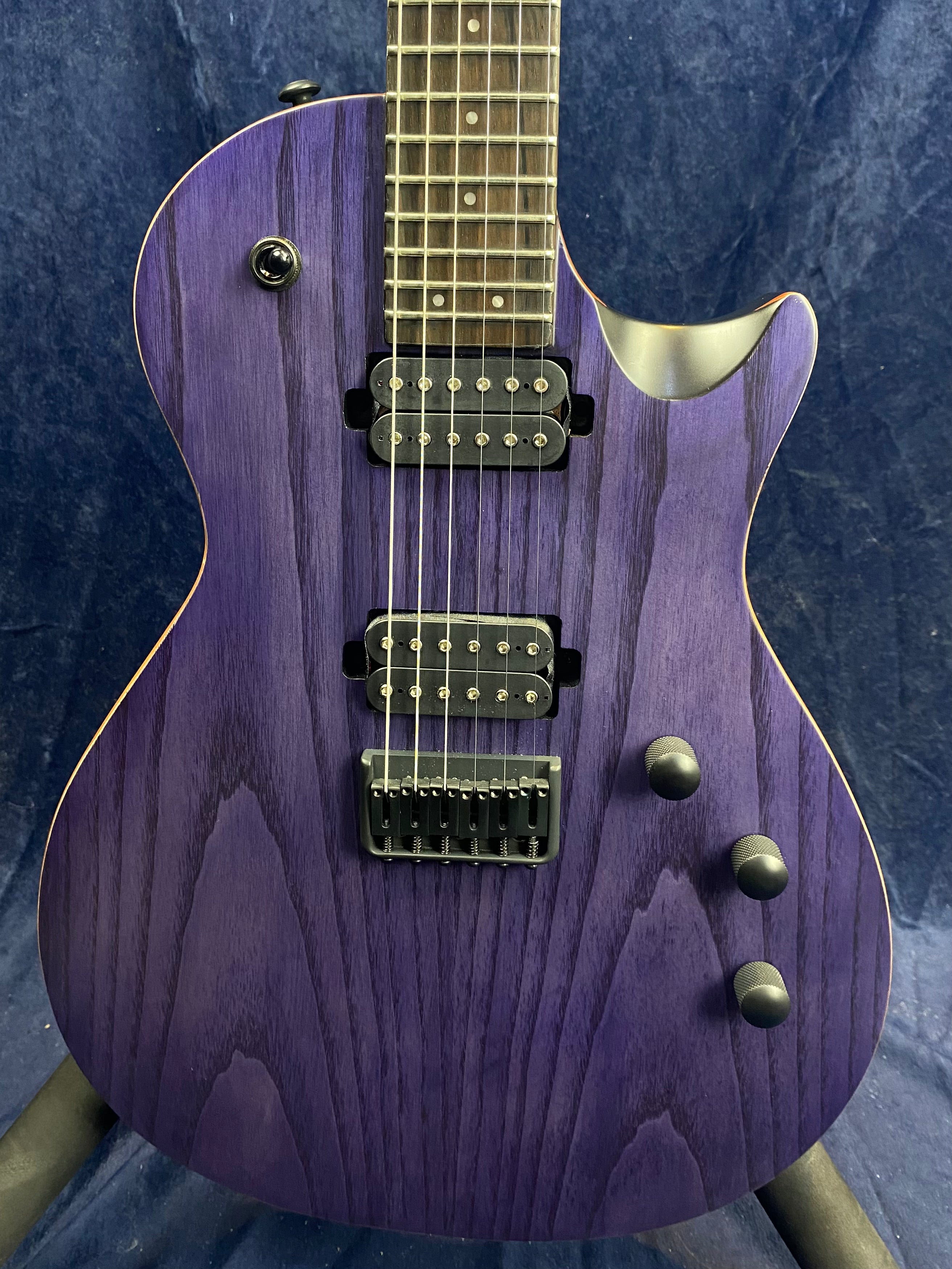 Chapman ML2 Standard Singlecut in Deep Blue Pre-owned