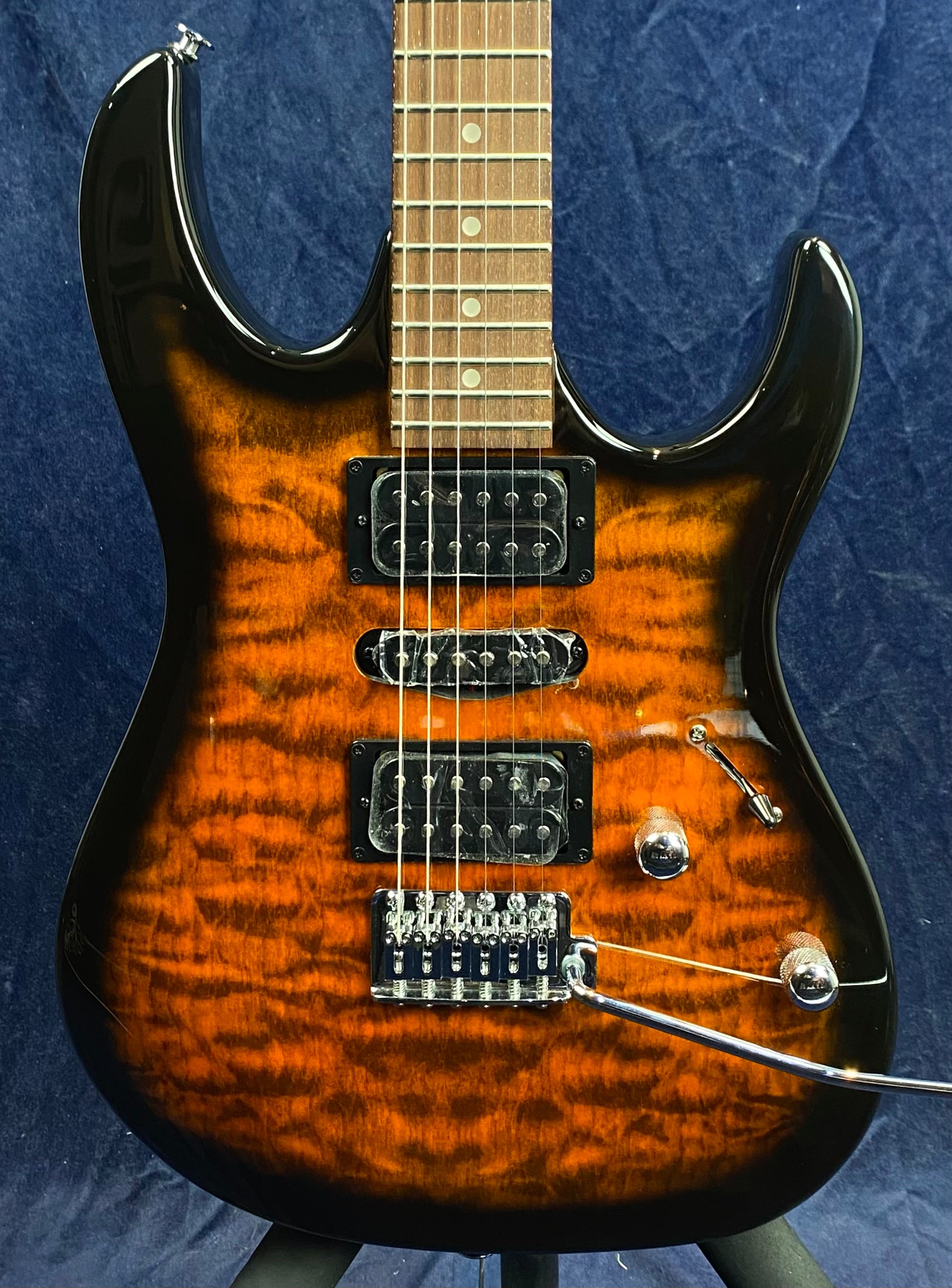 Ibanez GRX70QA-SB Quilted Maple Art Grain in Sunburst