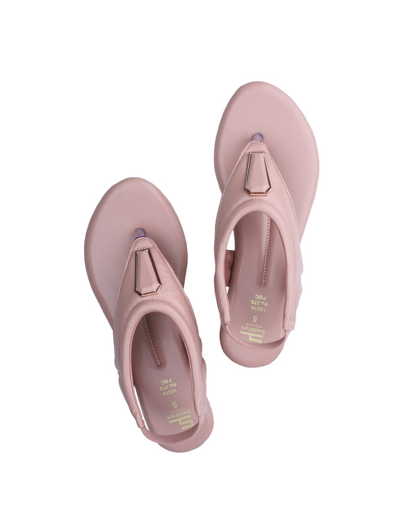 Luxury Designer Genuine Leather Womens Sreeleathers Ladies Flat Sandals  Fashionable Low Heel Slides For Summer Beach And Lazy Days Available In  Sizes 35 42 From Hypershoes, $19 | DHgate.Com