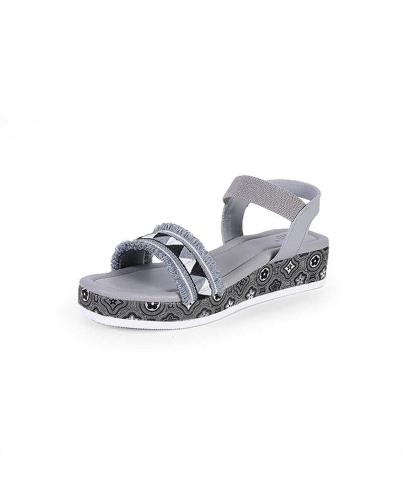 104631 LADIES SANDAL – Sreeleathers Ltd