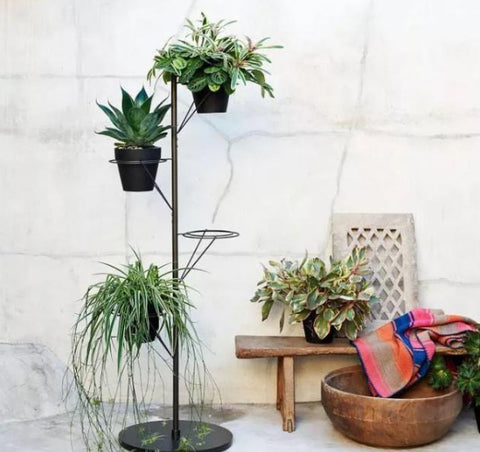 Hanging pot planter