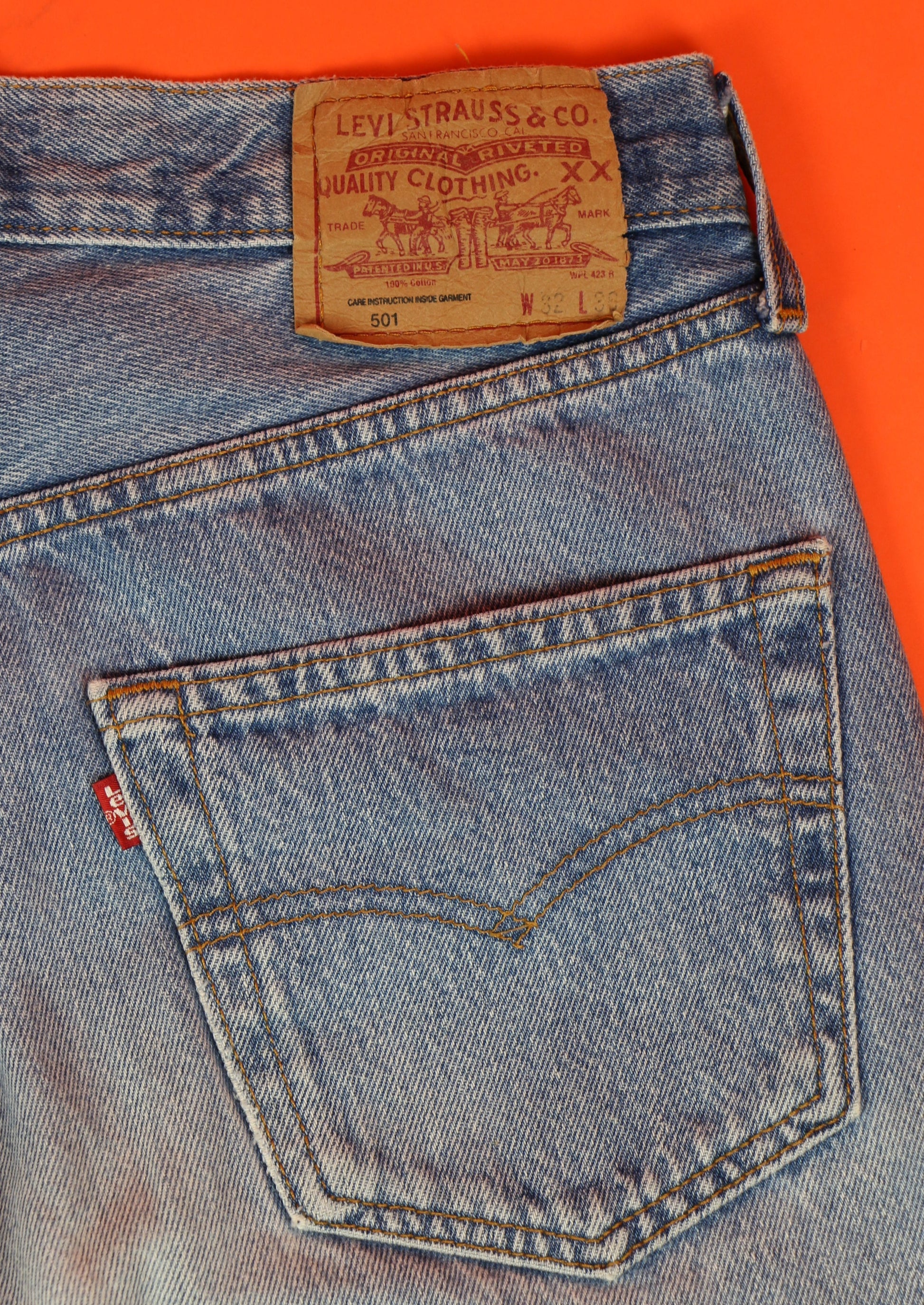 Levi's 501 Jeans Made in . 'W32 L36' cropped ~ Vintage Store  