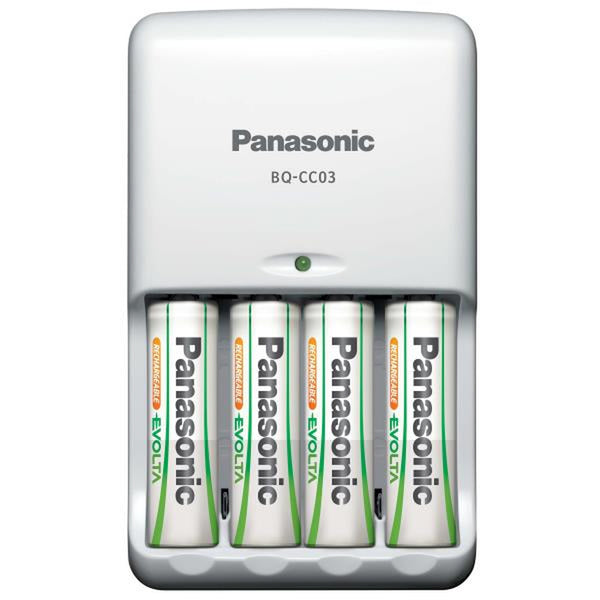 Pokročilá nabíječka baterií Panasonic K-KJ17 + 4xAA, 1900mAh