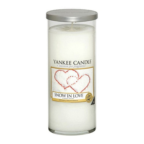 Svíčka Yankee candle Zamilovaný sníh, 538g