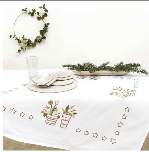 Rico Star Wreath Table Runner Embroidery Kit 