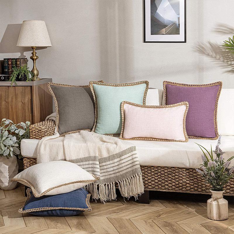 https://cdn.shopify.com/s/files/1/0550/8028/8454/products/burlap-trimmed-edge-linen-throw-pillows-303251_1024x1024@2x.jpg?v=1634492971