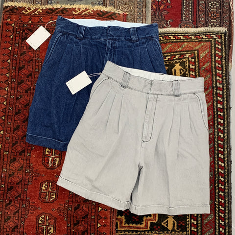 FARAH】Denim Three-tuck Wide Shorts FR0301-M4031 – ONENESS ONLINE