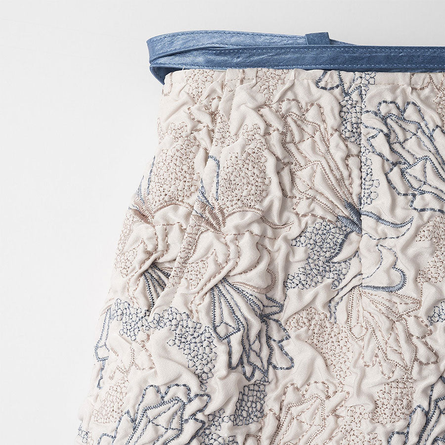 MURRAL】Quartz embroidery skirt | patisserie-cle.com