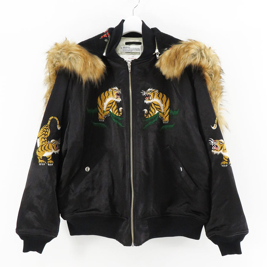 DAIRIKU/ダイリク】KOREAN Jacket with Fur Hoodie 22AWJ-2の通販