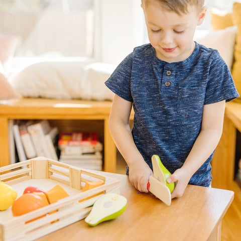 Melissa & Doug The Magic of Independent Play in Toddlers & Preschoolers blog post