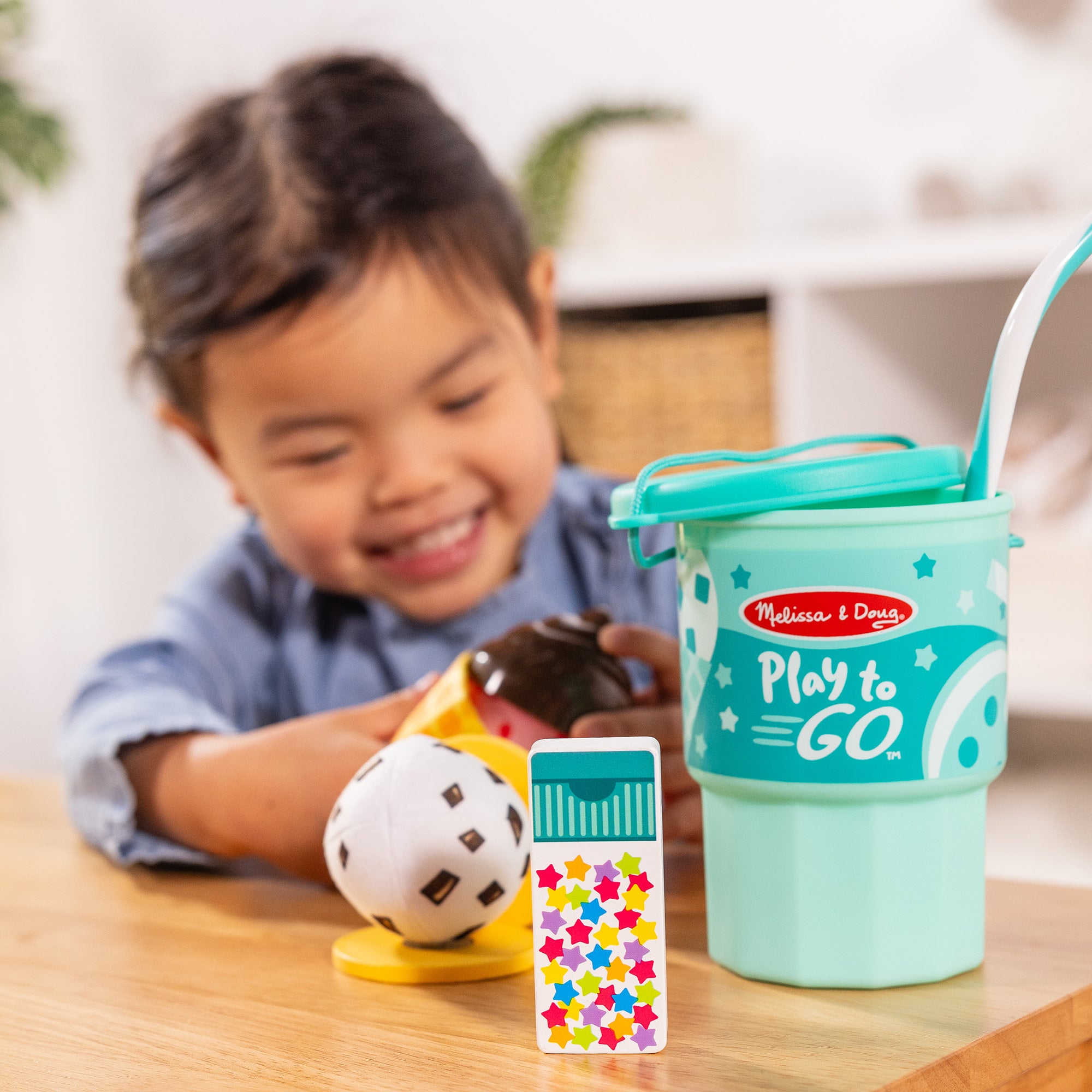 Play to Go Ice Cream Play Set-image-1