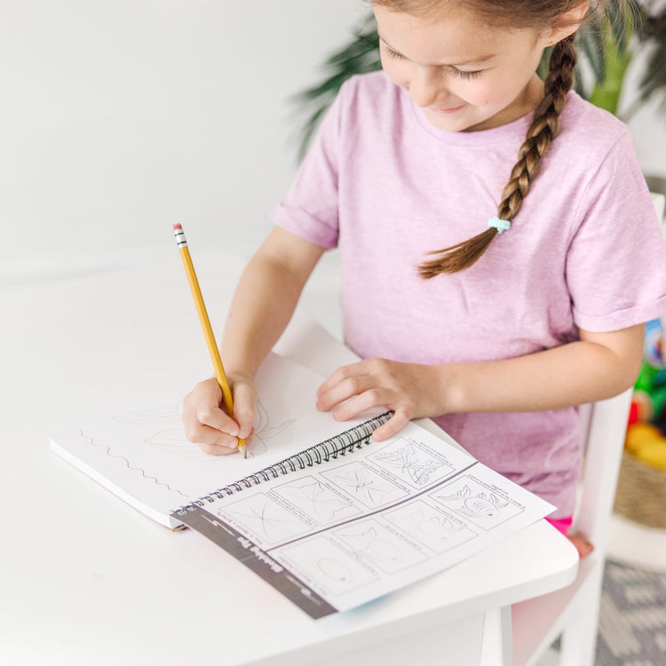 Spiral sketch pad and color pencils template image. Good copy space. Back  to school, homework, hand drawing artist concept Stock Photo - Alamy