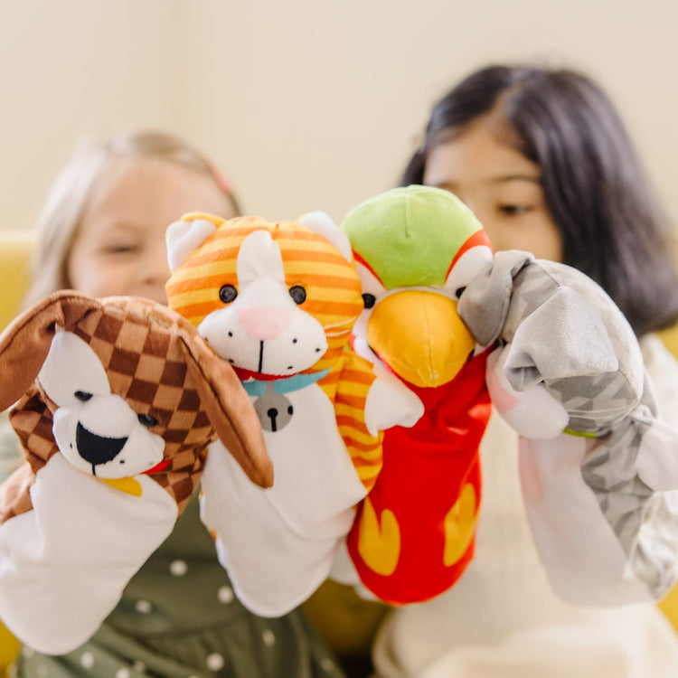 Safari Buddies Hand Puppets- Melissa and Doug