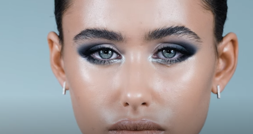 How to Create an Incredible Smokey Eye Look on Close Set Eyes }