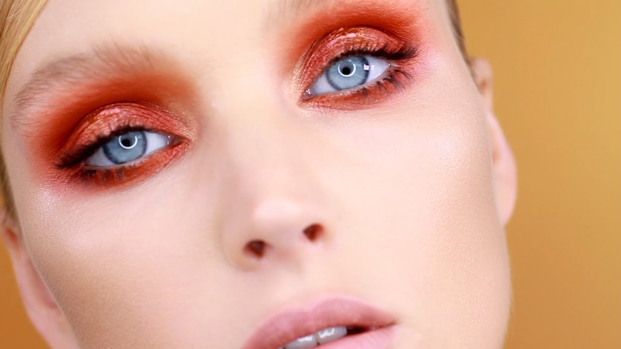 How-To Create This Vibrant Burnt Orange Smoky Eye Makeup Look Using Sunrise Palette}