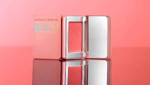 Use Natasha Denona’s Mini Bloom Highlighting Blush to Get Perfectly Flushed Cheeks }