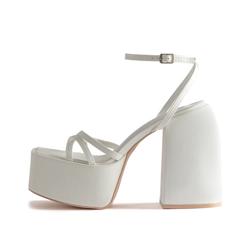 RAID Sabina Block Heeled Sandal in Lilac