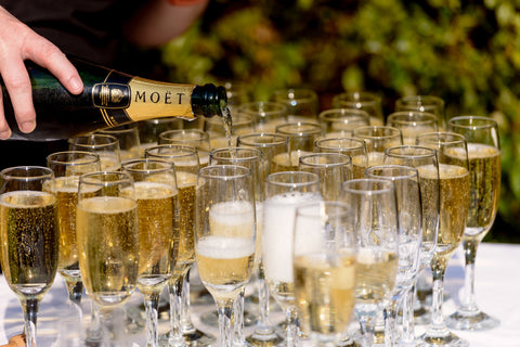 Wedding toast Moet