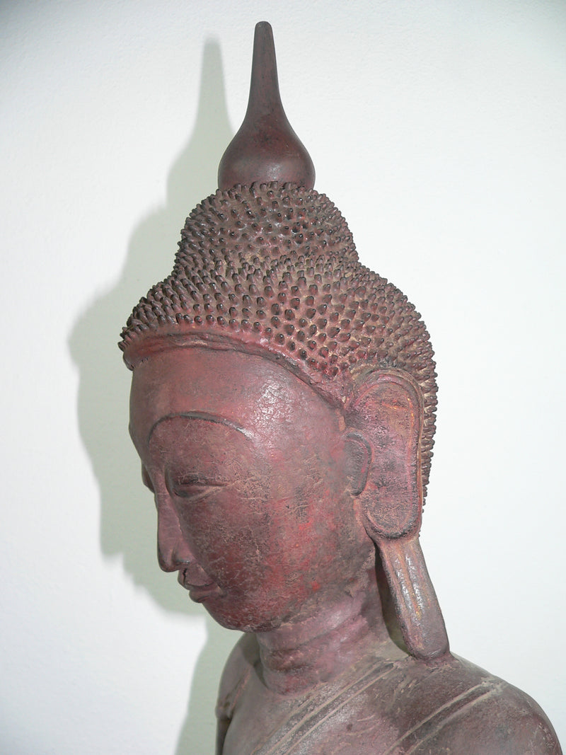 Holzbuddha aus Burma