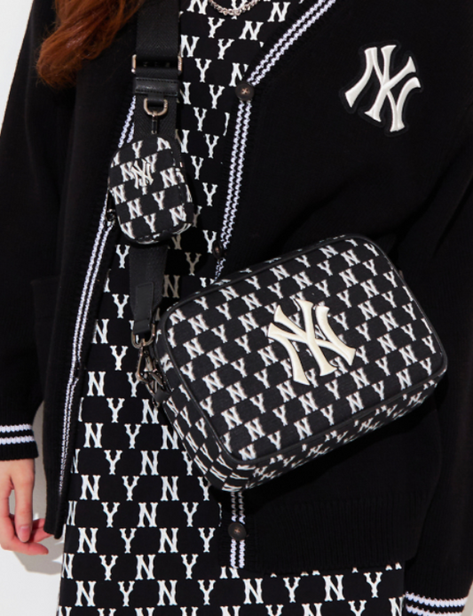Túi MLB Monogram Hoodie Bag NY Túi da MLB đeo chéo khoác vai nam