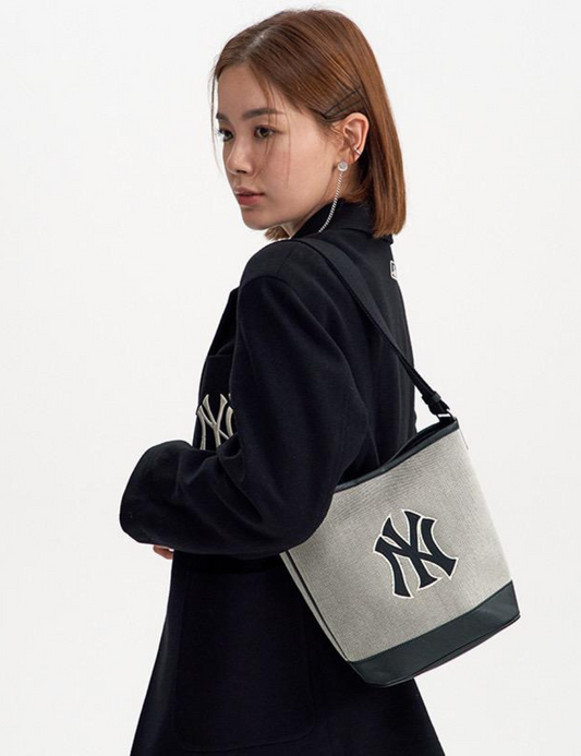 MLB Basic Big Logo Canvas Bucket Bag - Applebee Pre order