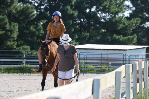 Corral riding academy Absorbine