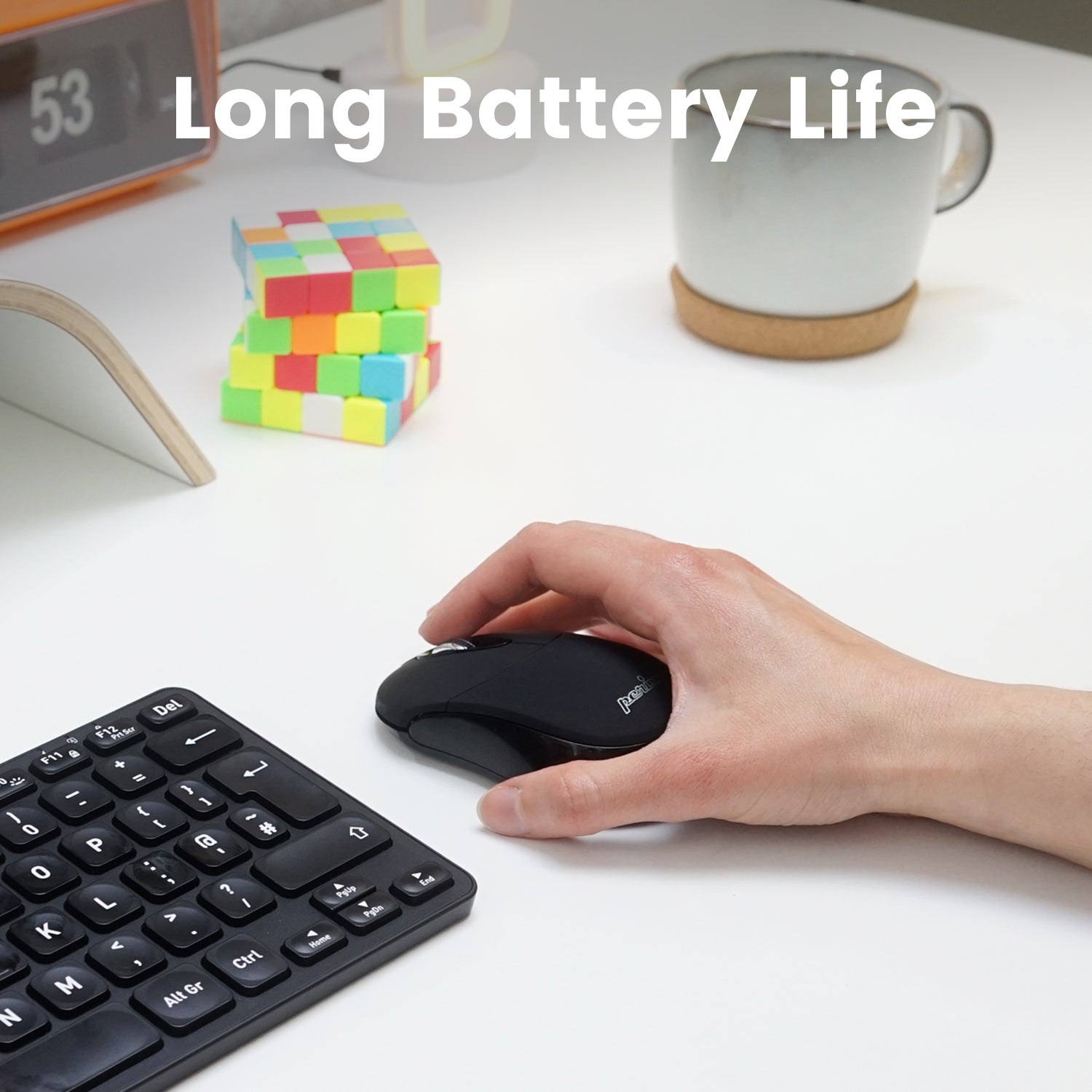 Long Battery Life with Power Saver