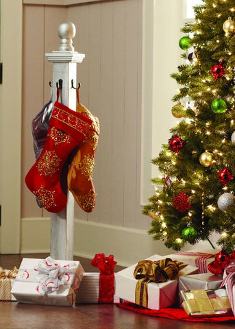 chaussettes-de-noel-arbre-a-manteaux