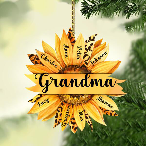 A Grandma's Love Knows No Distance - Personalized Gifts Custom Family —  GearLit