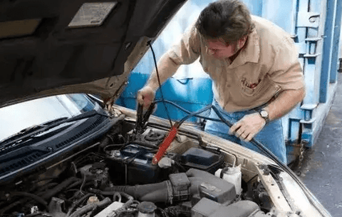 How to Jump-Start your Car with a Portable Jump Starter