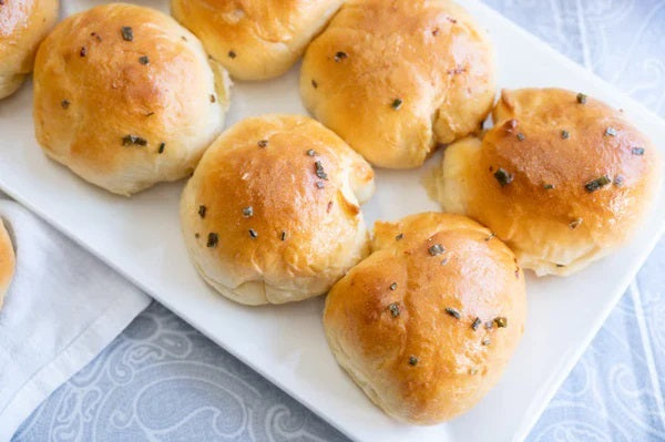 sour cream onion rolls