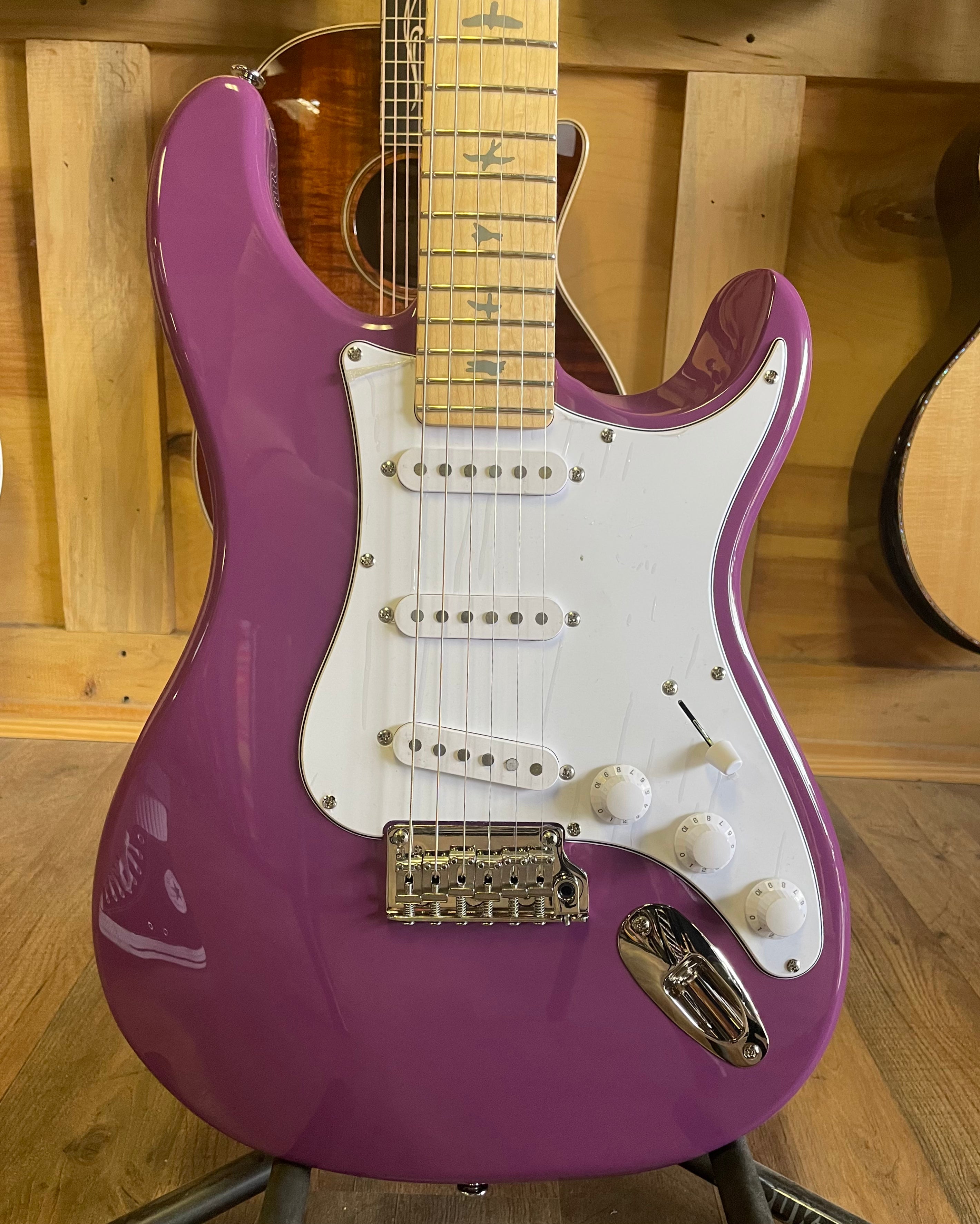 PRS SE Silver Sky Electric Guitar - Summit Purple with Maple Fingerboard