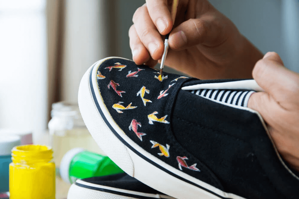 Convert White Canvas Shoes to Colorful New Ones Using Acrylic
