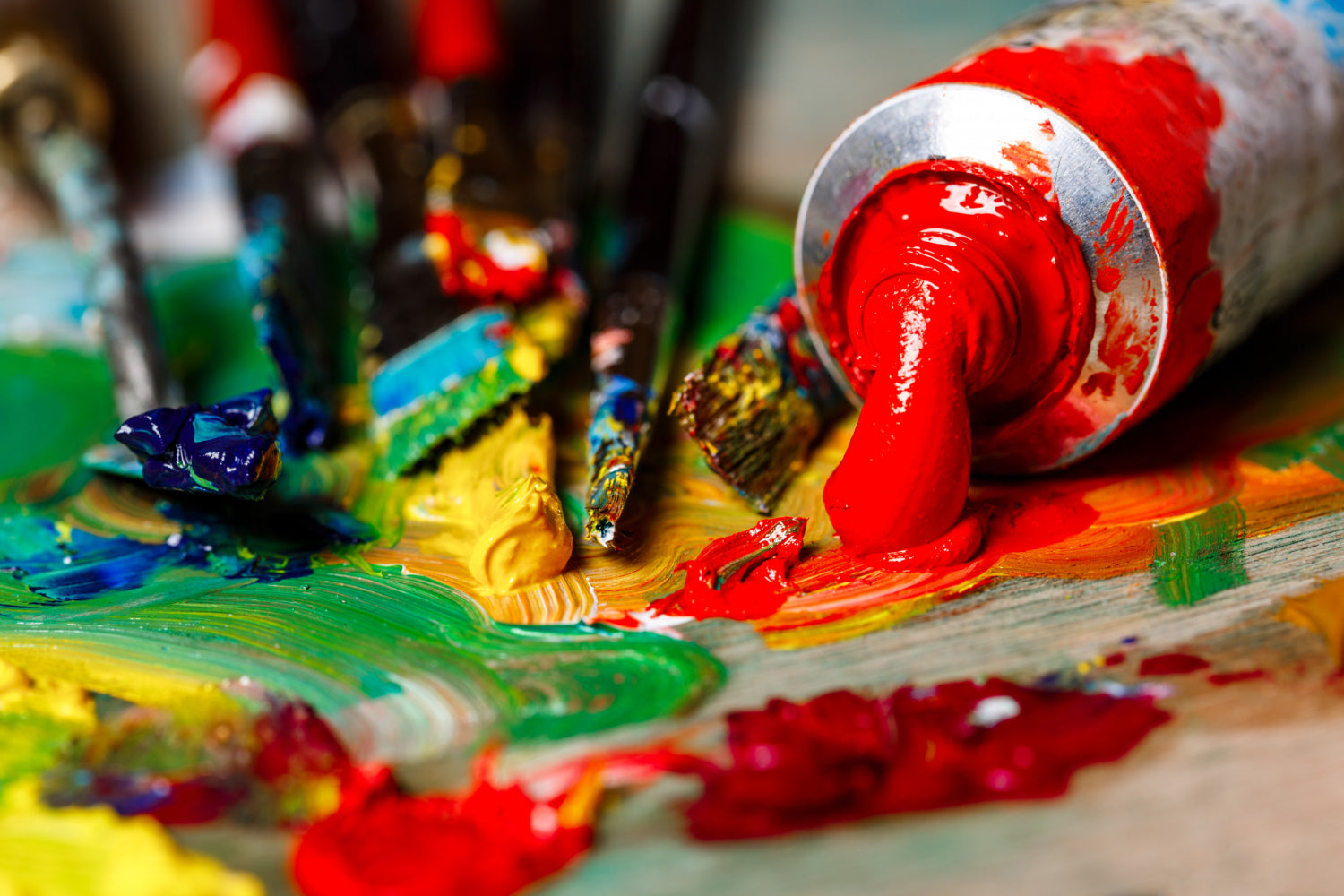 Acrylic Paints vs Tempera: What You Need to Know?