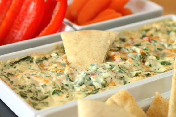 4-cheese-spinach-dip-570x379